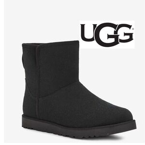 UGG Cory II Genuine Shearling Lined Boot  Bootie Black 6M NWOT Womens